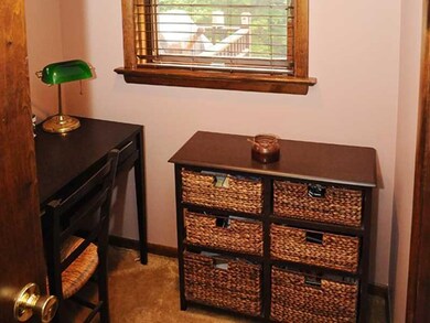 Junior Office. small office/work space for mail or