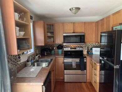 50 Fieldstone Dr unit 50, Londonderry, NH 03053 - photo 4