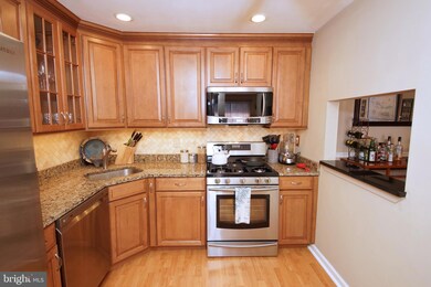 54 Cheverny Ct, Trenton, NJ 08619 - photo 4