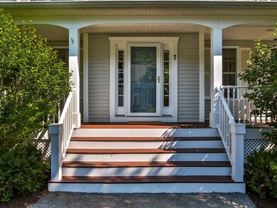 7 Chokeberry Ln, Nashua, NH 03062 - photo 4