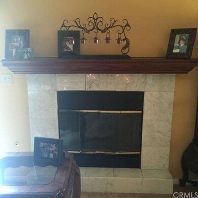 209 Shamrock fireplace 