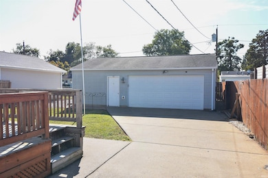 912 N Spring St, Evansville, IN 47711 - photo 2