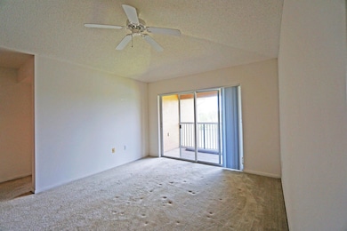3720 NW Mediterranean Ln unit 304, Jensen Beach, FL 34957 - photo 5