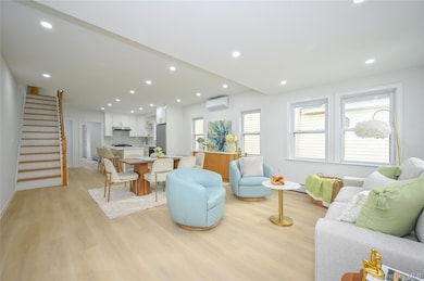 60-43 Wetherole St, Elmhurst, NY 11373 - photo 3