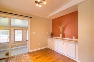 2334 Coconut Palm Dr MLS-12