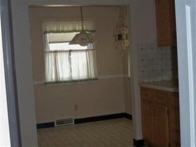 1306 E 6th St, Merrill, WI 54452 - photo 5