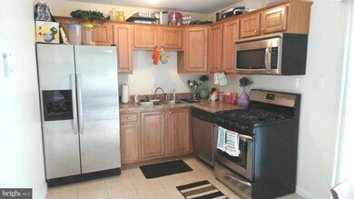 11541 Laurelwalk Dr, Laurel, MD 20708 - photo 7