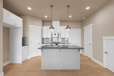 3956 SW Badger Ave unit 135, Redmond, OR 97756 - photo 5