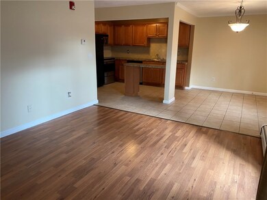400 New River Rd unit 307, Manville, RI 02838 - photo 3