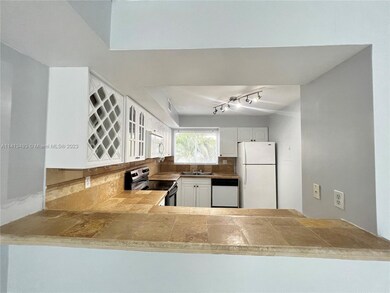 14909 SW 80th St unit 205, Miami, FL 33193 - photo 3