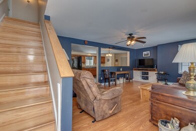 913 Pine St, Contoocook, NH 03229 - photo 6
