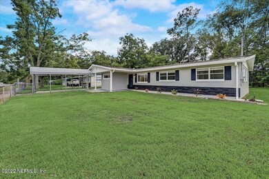 2340 Hugh Edwards Dr, Jacksonville, FL 32210 - photo 3