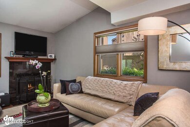 10248 Jamestown Dr Unit 108A-small-007-L