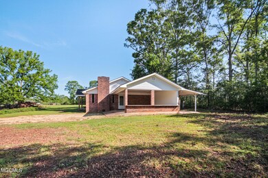 Carport Side