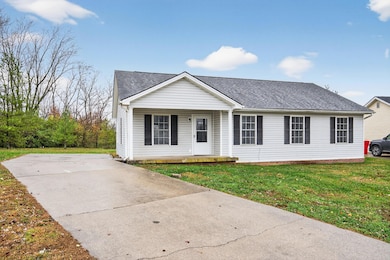 443 Jameson Way, Winchester, KY 40391 - photo 2