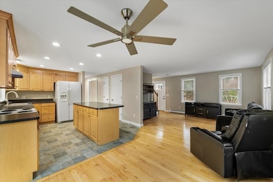 18 Heather Hill Rd, Buzzards Bay, MA 02532 - photo 6