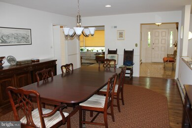 6000 Neilwood Dr, Rockville, MD 20852 - photo 7