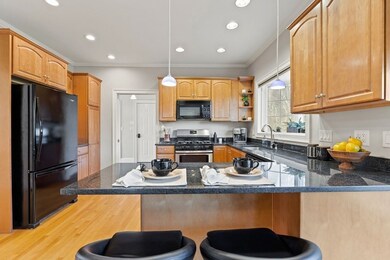 53 Pine St, Mansfield, MA 02048 - photo 6