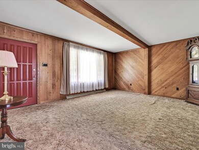 40 E Adamsdale Rd, Schuylkill Haven, PA 17972 - photo 6