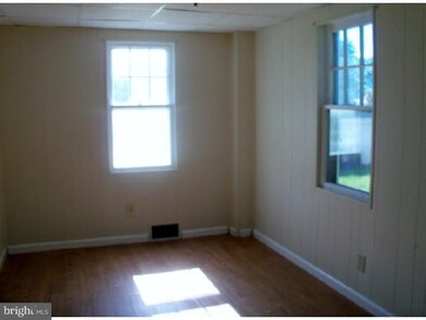 293 N Broad St, Penns Grove, NJ 08069 - photo 6