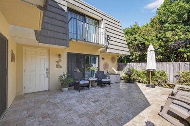 4511 45th Way, West Palm Beach, FL 33407 - photo 2