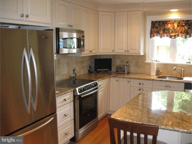 613 Amberley Rd, Wilmington, DE 19803 - photo 4