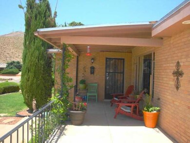 2409 Savannah Ave, El Paso, TX 79930 - photo 3