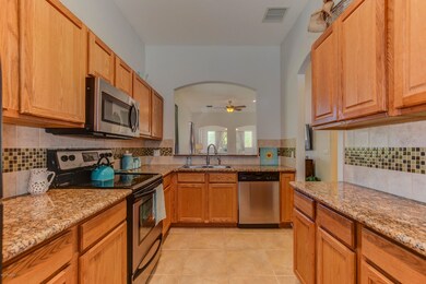 Kitchen - 5337 Bremont