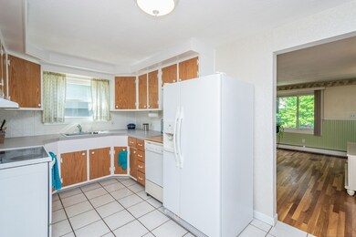 68 Cavour Cir, West Boylston, MA 01583 - photo 5