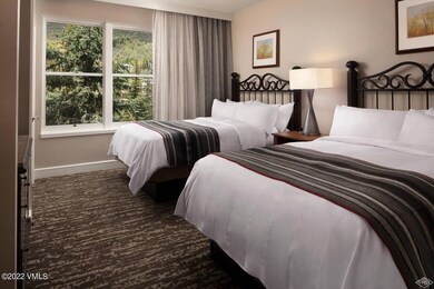 Evergreen guest bedroom