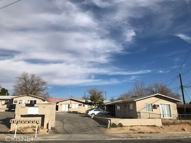 16268 Hughes Rd, Victorville, CA 92395 - photo 2