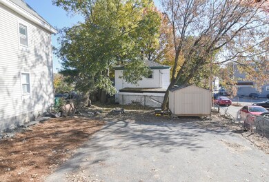 15 Bassett St, Lowell, MA 01852 - photo 3