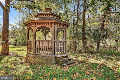 30 Polecat Hollow Blvd, Franklin, WV 26807 - photo 2