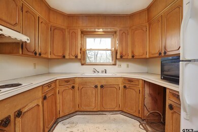 821 821 Haden, Tyler, TX 75701 - photo 5