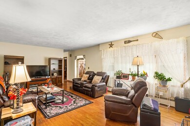 671 Mayer Dr, Mansfield, OH 44907 - photo 3