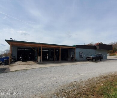 20208 Alberta St, Oneida, TN 37841 - photo 6