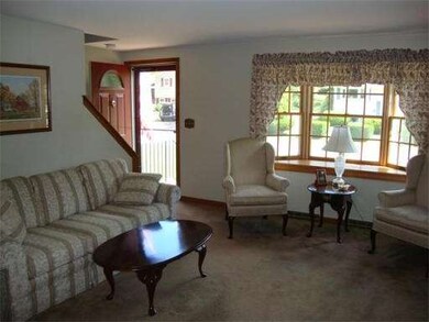 35 Appleyard Ln, Holliston, MA 01746 - photo 7