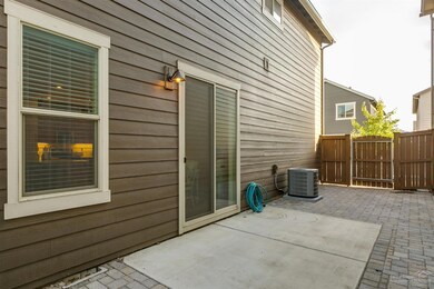 20795 NE Smoke Stack Ln, Bend, OR 97701 - photo 4