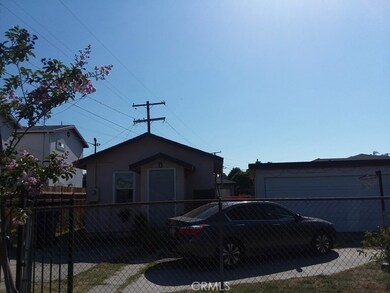 2156 E Piru St, Compton, CA 90222 - photo 4