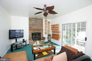 11003 Grassy Knoll Terrace, Germantown, MD 20876 - photo 5
