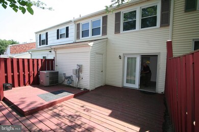 12723 Millstream Dr, Bowie, MD 20715 - photo 3