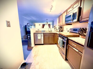 1533 Ben Franklin Ct unit 1533, Mays Landing, NJ 08330 - photo 3