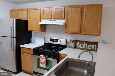 13012 Vaden Terrace, Germantown, MD 20876 - photo 4