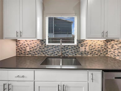 6213 Felix Ave unit B, Austin, TX 78741 - photo 7