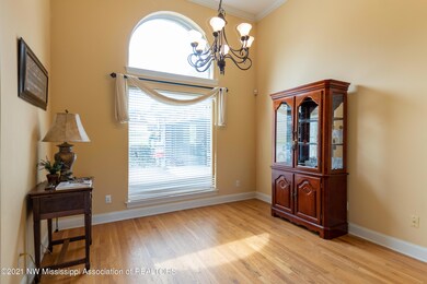 1257 Cross Creek Dr E, Hernando, MS 38632 - photo 3