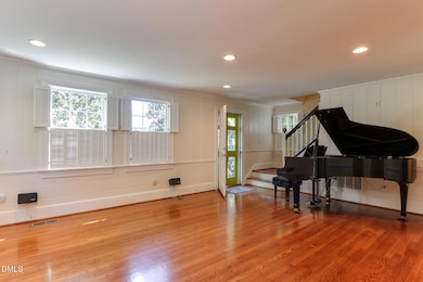 1805 McDonald Ln, Raleigh, NC 27608 - photo 4