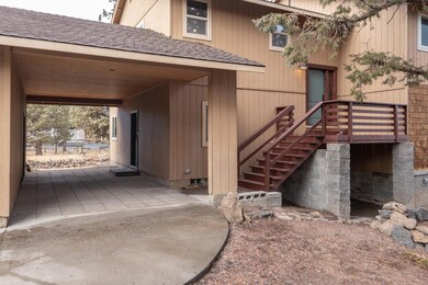 21037 SW Gift Rd, Bend, OR 97703 - photo 3
