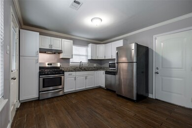 5250 Dewberry St, Houston, TX 77021 - photo 5