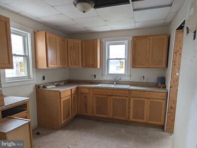 319 Race St, Cumberland, MD 21502 - photo 7