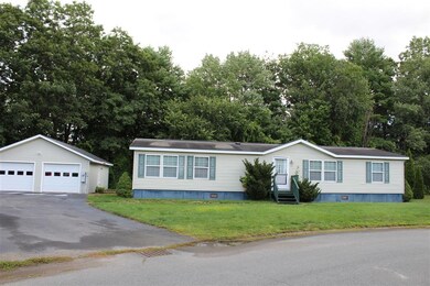 80 Hillview Cir, Charlestown, NH 03603 - photo 2